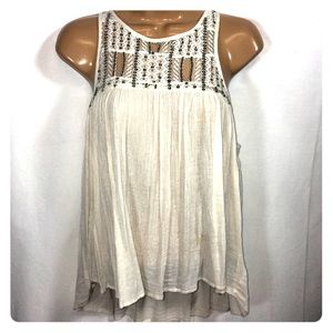 Abercrombie white tank!